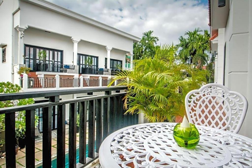 Mulberry Hotel Siem Reap Exterior photo
